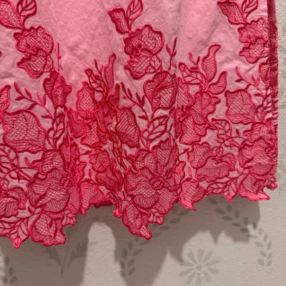 Hyacinth House Eliza pink embroidered floral dress - Picture 7 of 11